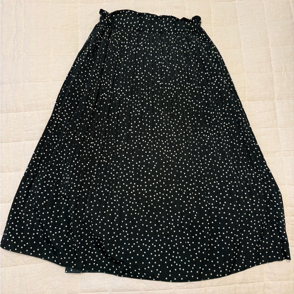 Women’s Green Polkadot Midi Skirt with Pockets